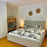 Ferienapartments Erzpanorama