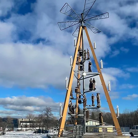 Ferienapartments Erzpanorama